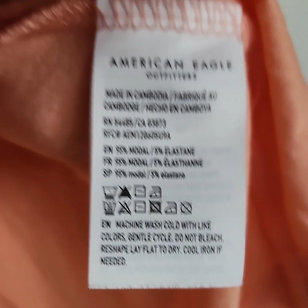 American Eagle Outfitters NWT Soft & Sexy V-Neck Tee- 2 Avail- Orange & Yellow - Picture 3 of 10